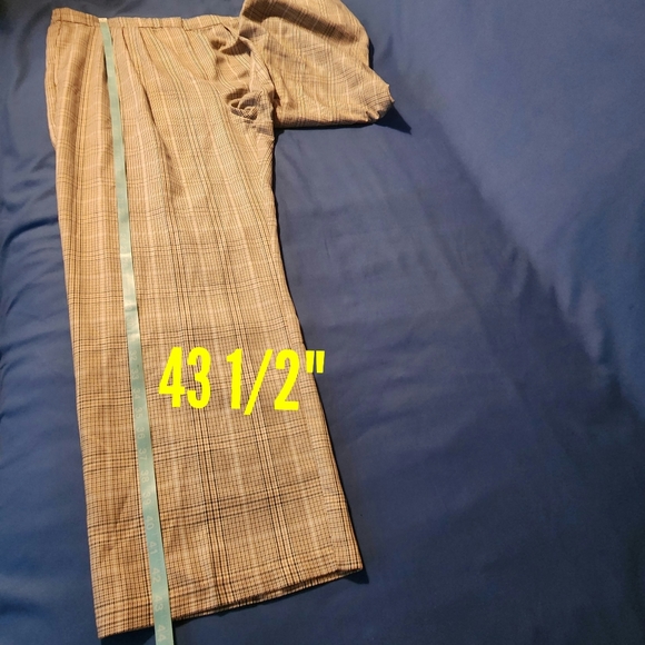 Primark Cares Women's Plaid Pants - Picture 4 of 10